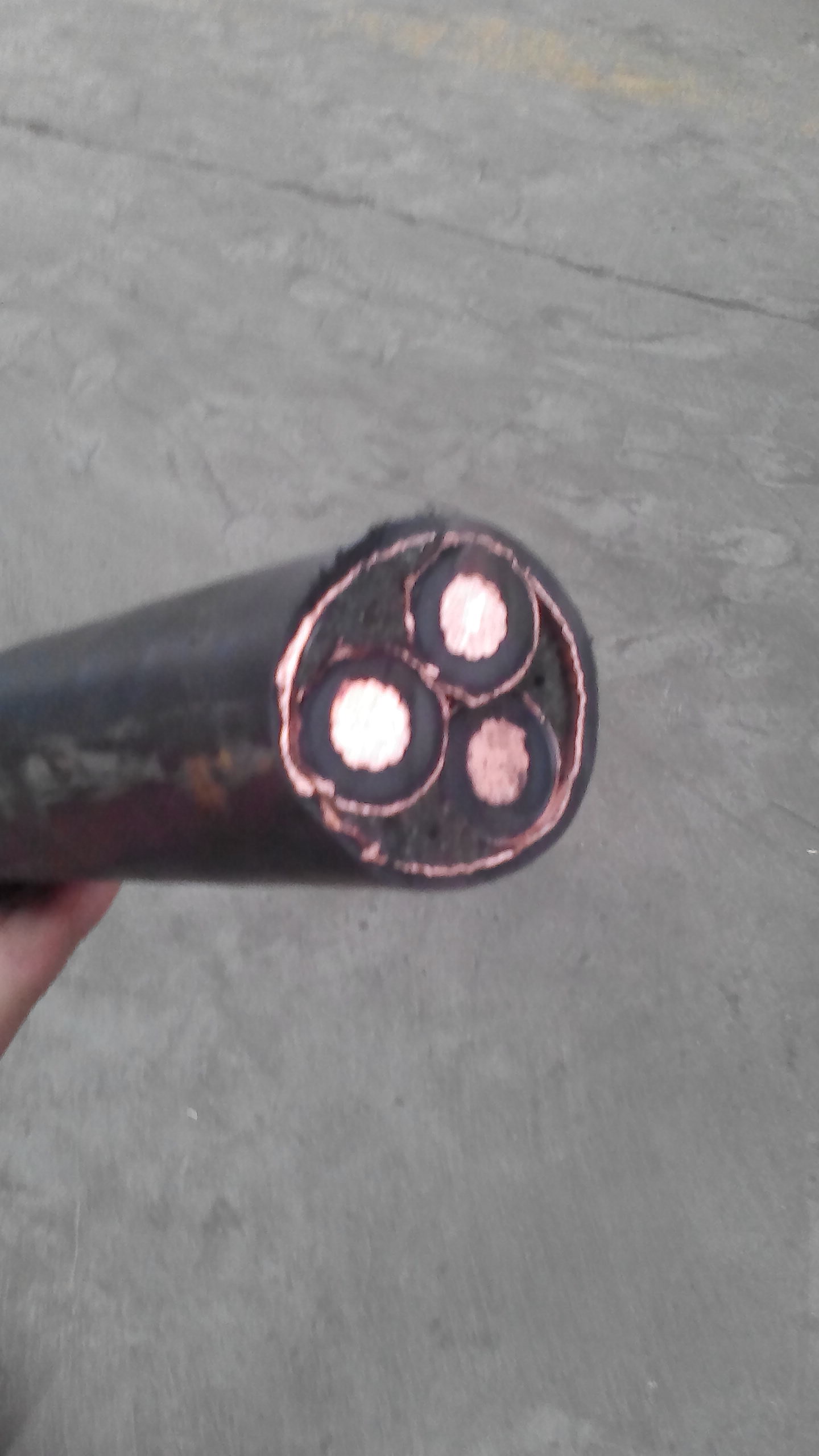 YJVP2-8.7/10KV 3*95高压铜带屏蔽交联电缆 第1张